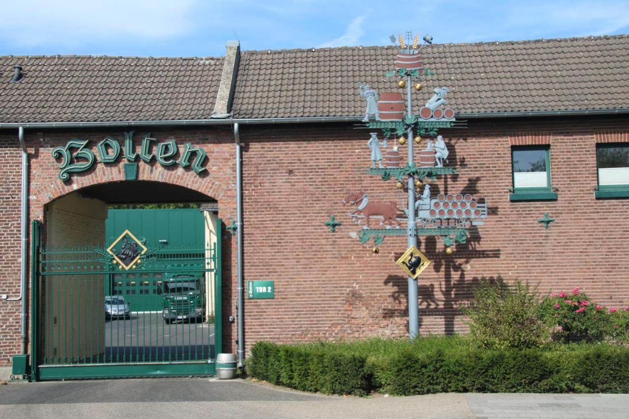 1 * Korschenbroich